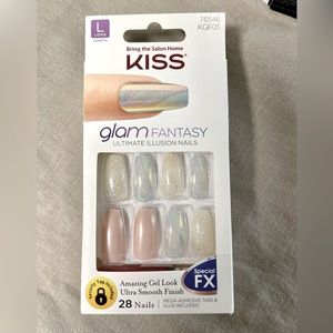Kiss Glam Fantasy press on nails long length